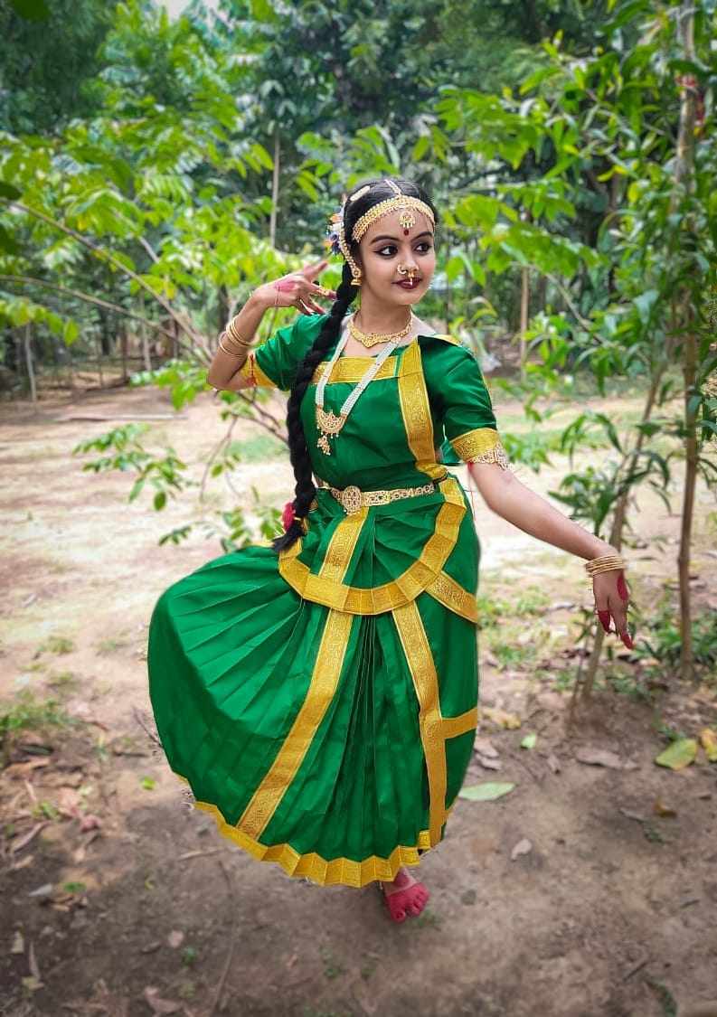Smt. Nilanjana Malkhandi